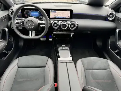 Photo 39 Mercedes Classe A  250 e Hybrid EQ 8G-DCT