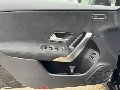 Photo 48 Mercedes Classe A  250 e Hybrid EQ 8G-DCT