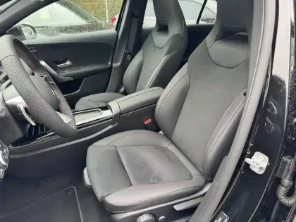 Photo 10 Mercedes Classe A  250 e Hybrid EQ 8G-DCT