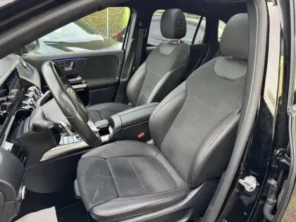 Photo 12 Mercedes GLA  200 d 8G-DCT