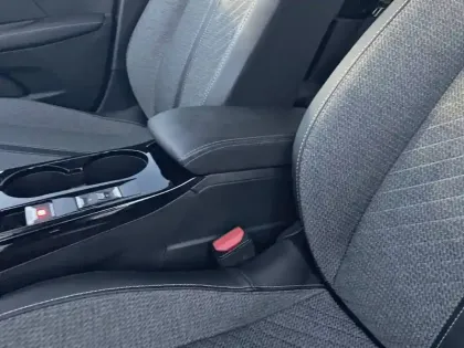 Photo 16 Peugeot 208  Electrique 50 kWh 136ch