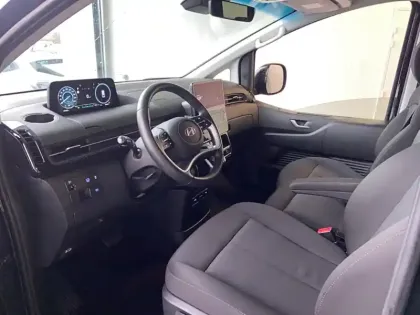 Photo 7 Hyundai Staria  1.6 T-GDI 225 Hybrid BVA6