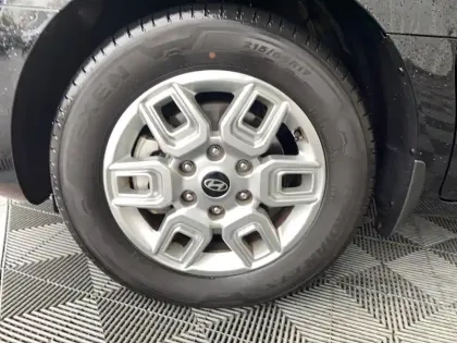 Photo 6 Hyundai Staria  1.6 T-GDI 225 Hybrid BVA6