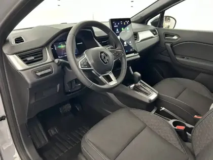 Photo 9 Renault Captur  E-Tech full hybrid 145 ch