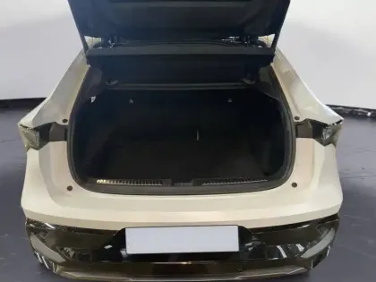 Photo 9 Renault Rafale  E-Tech full hybrid 200ch