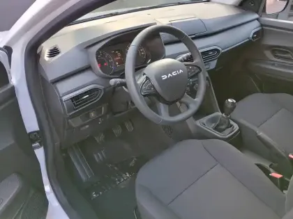 Photo 21 Dacia Sandero  SCe 65