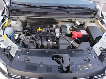 Photo 20 Dacia Sandero  SCe 65