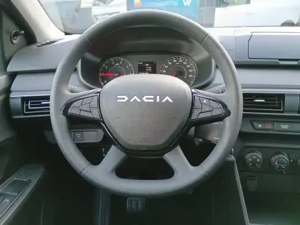 Photo 13 Dacia Sandero  SCe 65