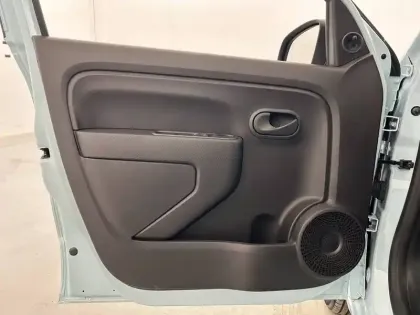 Photo 10 Renault Twingo  III E-Tech