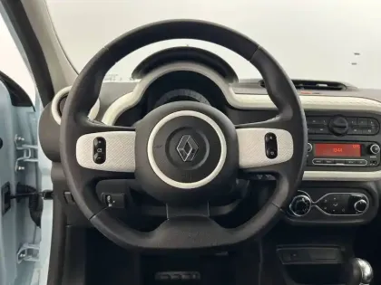 Photo 38 Renault Twingo  III E-Tech