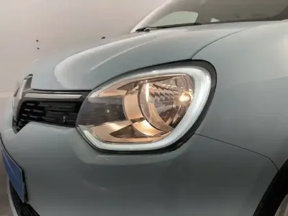 Photo 19 Renault Twingo  III E-Tech