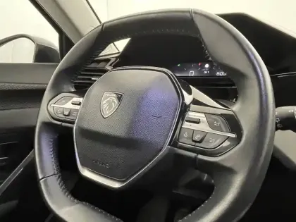 Photo 28 Peugeot 308  PureTech 130ch S&S BVM6