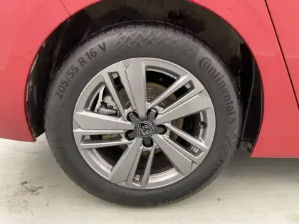 Photo 18 Peugeot 308  PureTech 130ch S&S BVM6