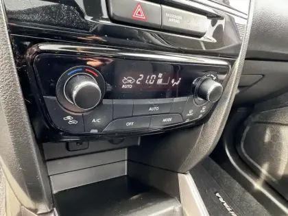 Photo 22 Suzuki Vitara  1.4 Boosterjet Hybrid