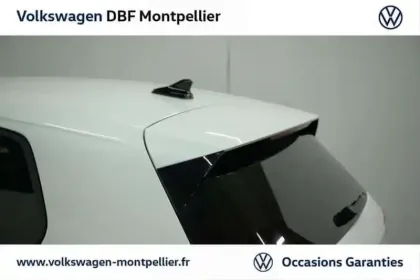 Photo 7 Volkswagen Golf 1.5 eHybrid 204 DSG6 VW Edition