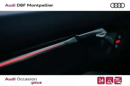 Photo 8 Audi Q3 35 TDI 150 ch S tronic 7 S line plus