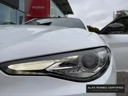 Photo 9 Alfa Romeo Giulia  2.2 JTD 190ch Sprint AT8 MY21