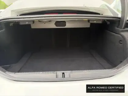 Photo 5 Alfa Romeo Giulia  2.2 JTD 190ch Sprint AT8 MY21