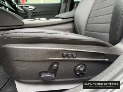 Photo 14 Alfa Romeo Giulia  2.2 JTD 190ch Sprint AT8 MY21
