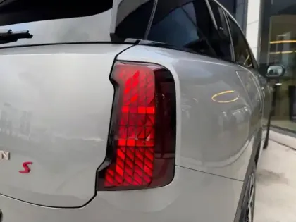 Photo 14 Mini Countryman  S 218ch Favoured ALL4 DKG7