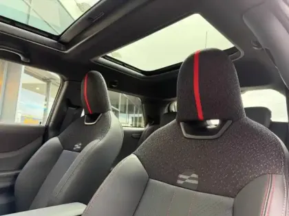 Photo 10 Mini Cooper  3 Portes C 156ch JCW DKG7