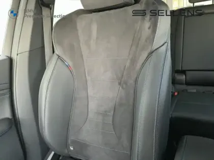 Photo 8 BMW Serie 2 Série 2 ActiveTourer 220i 170ch M Sport DKG7