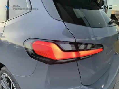 Photo 9 BMW Serie 2 Série 2 ActiveTourer 220i 170ch M Sport DKG7