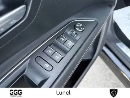 Photo 11 Peugeot 3008  Hybrid4 300 e-EAT8