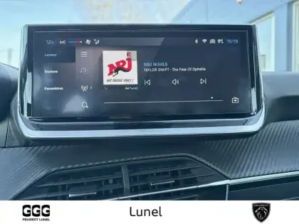 Photo 17 Peugeot 208  PureTech 100 S&S BVM6