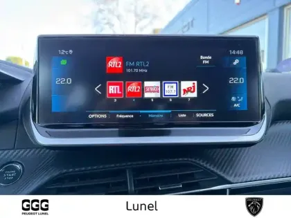 Photo 15 Peugeot 2008  PureTech 130 S&S BVM6