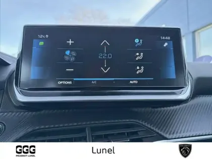 Photo 16 Peugeot 2008  PureTech 130 S&S BVM6