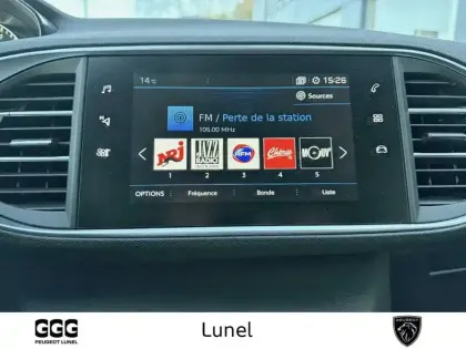 Photo 15 Peugeot 308  PureTech 130ch S&S EAT8