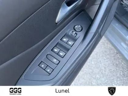 Photo 11 Peugeot 308  BlueHDi 130ch S&S EAT8