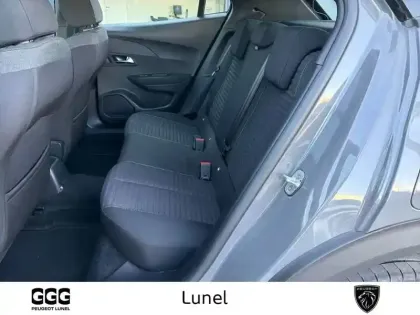 Photo 9 Peugeot 2008  PureTech 100 S&S BVM6