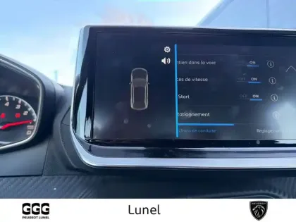 Photo 18 Peugeot 2008  PureTech 100 S&S BVM6