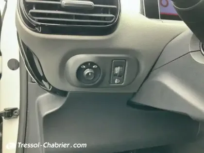 Photo 16 Citroën C4 Cactus  PureTech 110 S&S EAT6 Feel