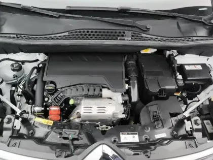 Photo 6 Citroën C3 Aircross  PureTech 130 S&S EAT6 Shine Pack