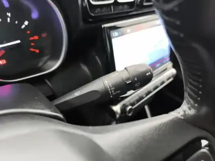 Photo 17 Citroën C3 Aircross  PureTech 130 S&S EAT6 Shine Pack