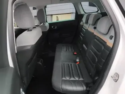 Photo 22 Citroën C3 Aircross  PureTech 130 S&S EAT6 Shine Pack