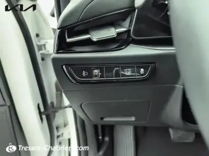 Photo 16 Kia Niro  1.6 GDi 141 ch HEV DCT6 Active