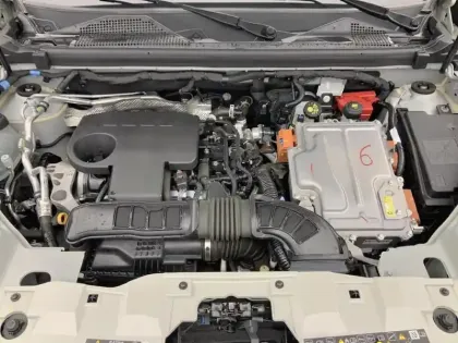 Photo 6 Dacia Duster  Mild Hybrid 140 Journey