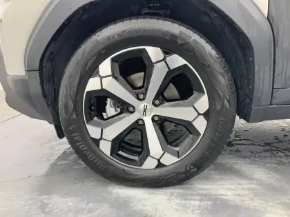 Photo 14 Dacia Duster  Mild Hybrid 140 Journey