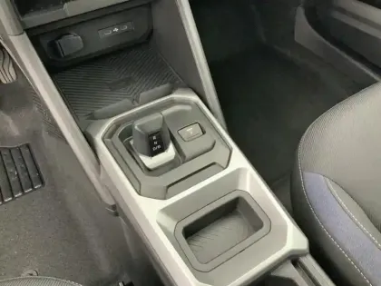 Photo 23 Dacia Duster  Mild Hybrid 140 Journey