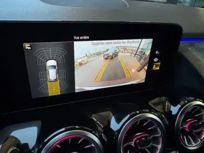 Photo 10 Mercedes GLA 200 d AMG Line