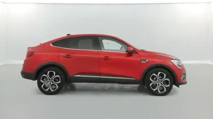 Photo 5 Renault Arkana 1.6 E-Tech 145ch Intens