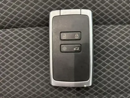 Photo 21 Renault Arkana 1.6 E-Tech 145ch Intens