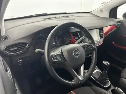 Photo 13 Opel Crossland 1.5 D 110ch GS Line Suréquipé + Attelage