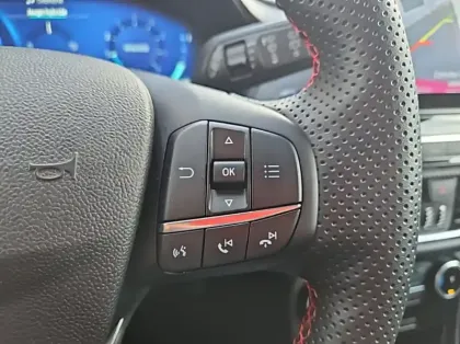 Photo 18 Ford Puma 1.0 Flexifuel 125ch S&S mHEV ST-Line X