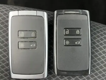 Photo 20 Renault Arkana 1.6 E-Tech 145ch Intens