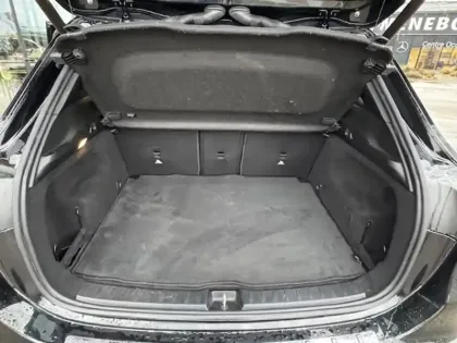 Photo 16 Mercedes GLA 200 d AMG Line Classe / H247 Lin